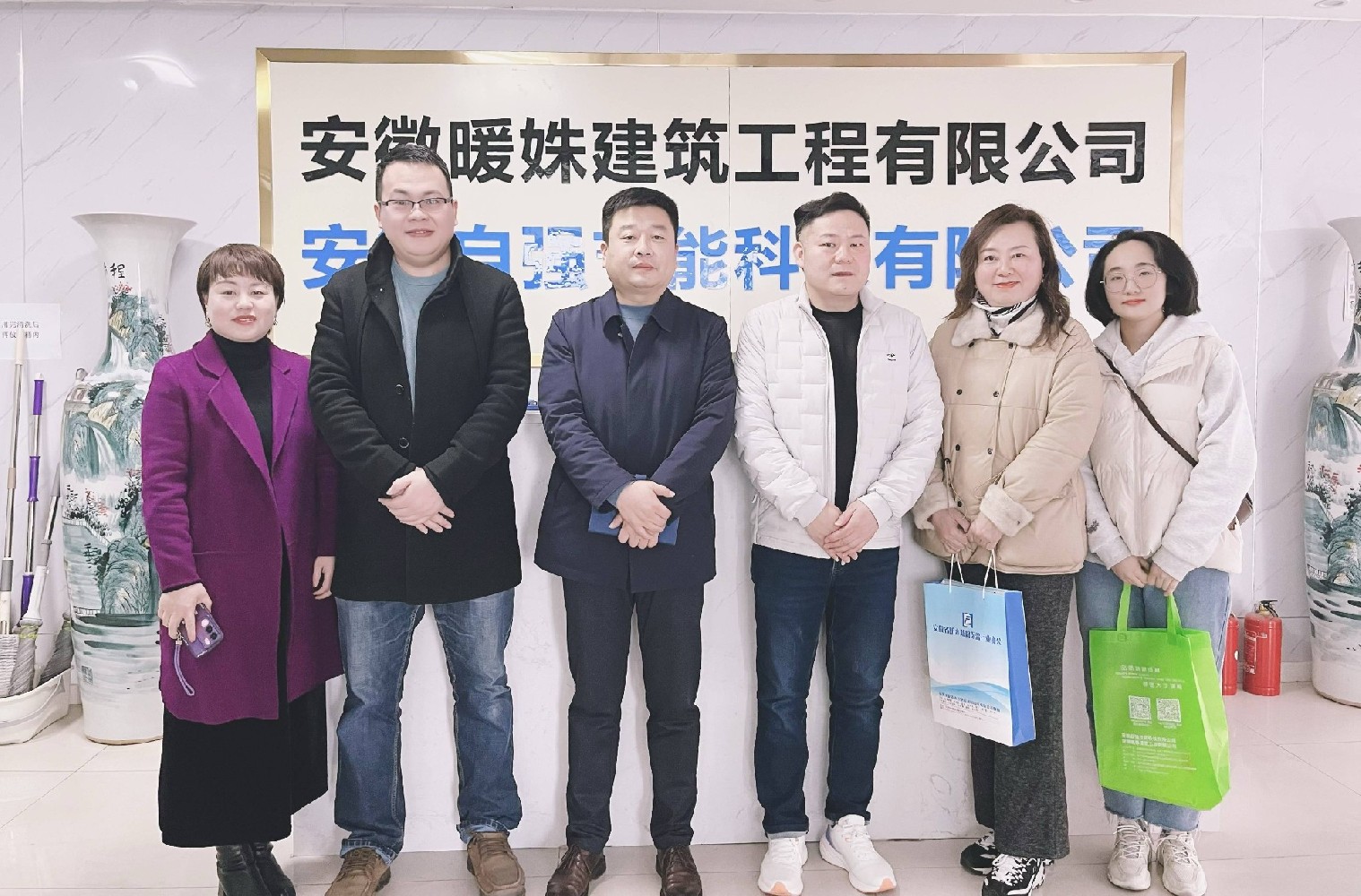 协会调研组一行前往“安徽暖姝建筑”“安徽一体板节能”走访调研