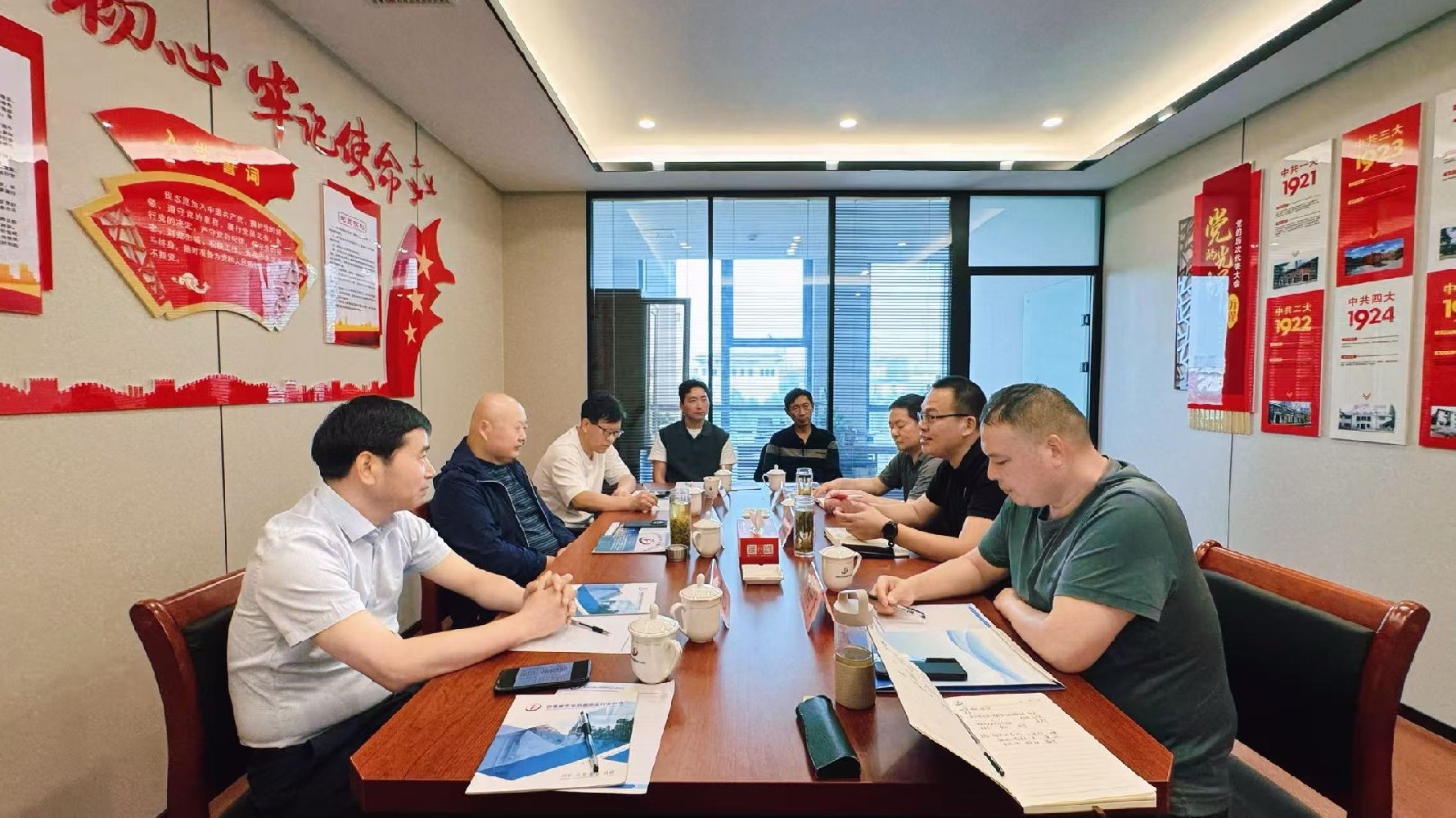 安徽省防水防腐保温行业协会与安徽省墙体屋面材料产业协会开展技术交流与合作洽谈