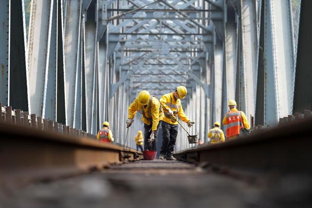安徽合肥启动桥梁『体检』